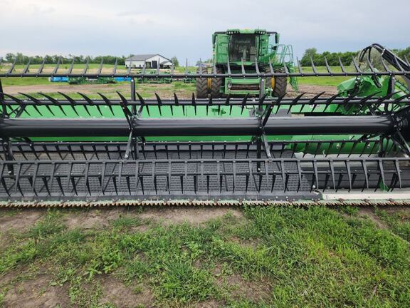 2025 John Deere HDF 50 Header Combine