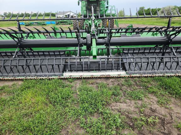 2025 John Deere HDF 50 Header Combine