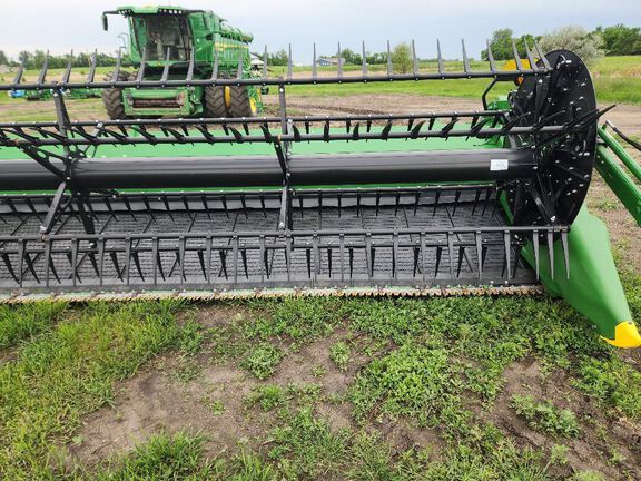 2025 John Deere HDF 50 Header Combine