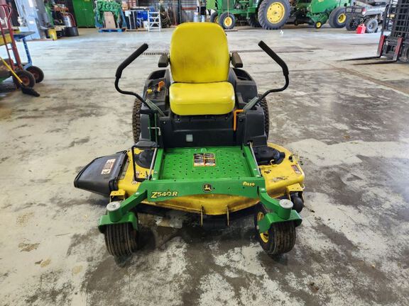 2016 John Deere Z540R Mower/Zero Turn