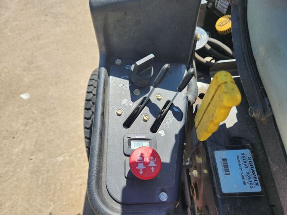 Misc ZT 52HD Mower/Zero Turn