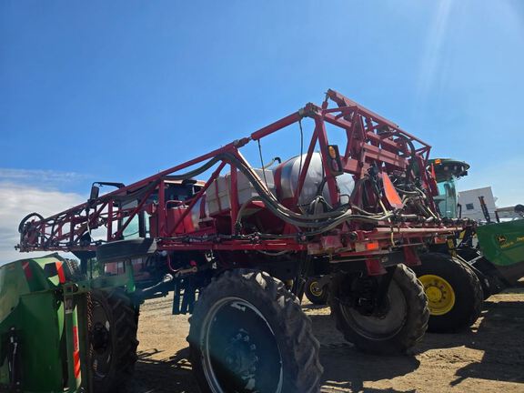 2003 Case SPX 3185 Sprayer/High Clearance