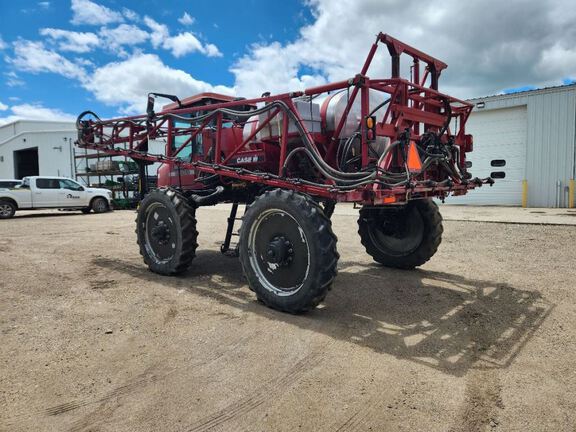 2003 Case SPX 3185 Sprayer/High Clearance
