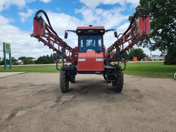2003 Case SPX 3185 Sprayer/High Clearance