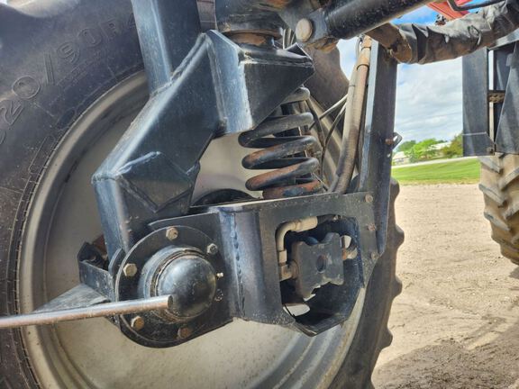 2003 Case SPX 3185 Sprayer/High Clearance