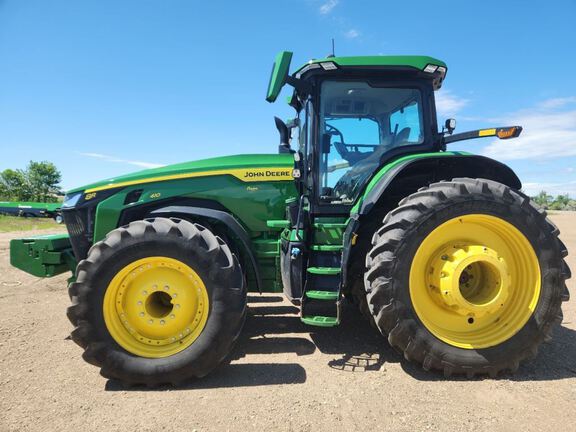 2023 John Deere 8R 410 Tractor