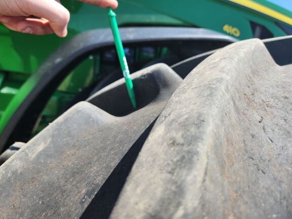 2023 John Deere 8R 410 Tractor