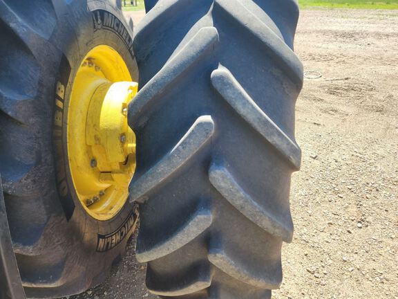 2023 John Deere 8R 410 Tractor