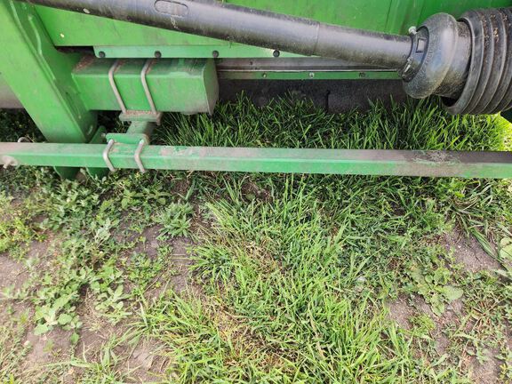2014 John Deere 608C Header Corn Head