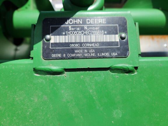 2014 John Deere 608C Header Corn Head
