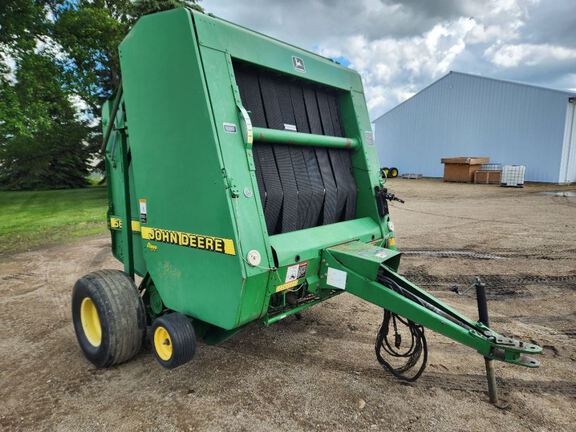 1998 John Deere 566 Baler/Round