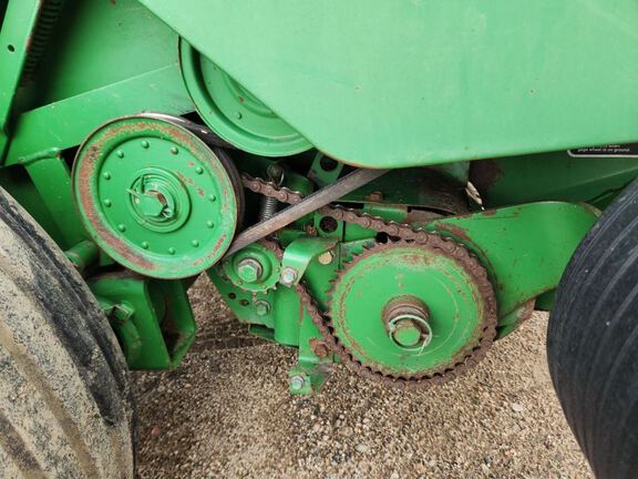 1998 John Deere 566 Baler/Round