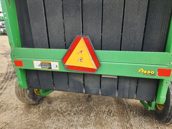 1998 John Deere 566 Baler/Round