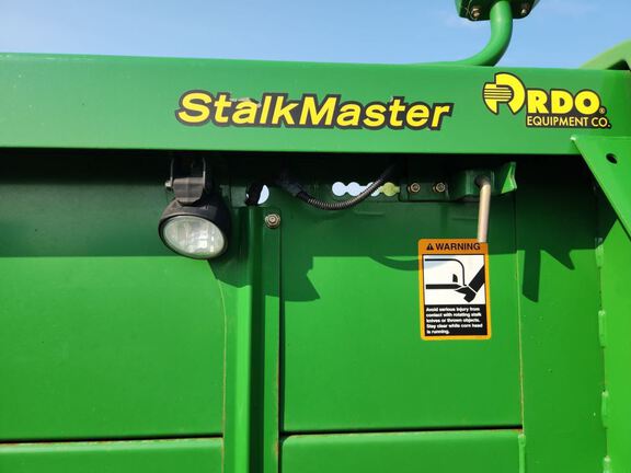 2009 John Deere 608C Header Corn Head