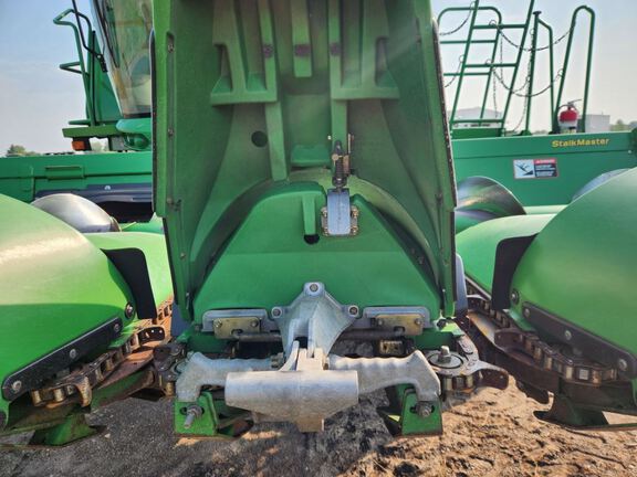 2009 John Deere 608C Header Corn Head