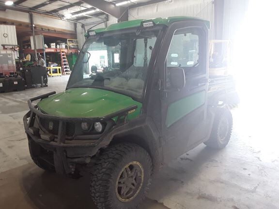2023 John Deere XUV835R ATV