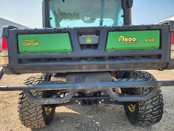 2023 John Deere XUV835R ATV