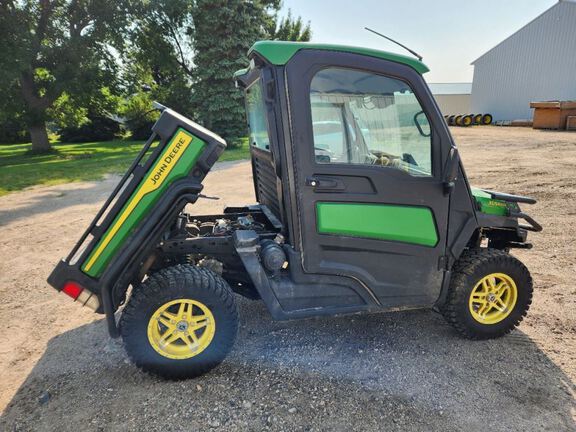 2023 John Deere XUV835R ATV