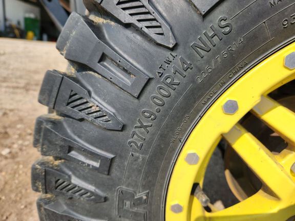 2023 John Deere XUV835R ATV