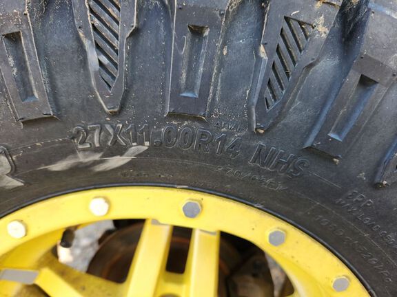 2023 John Deere XUV835R ATV