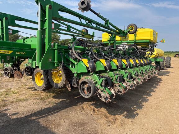 2023 John Deere DB60 Planter