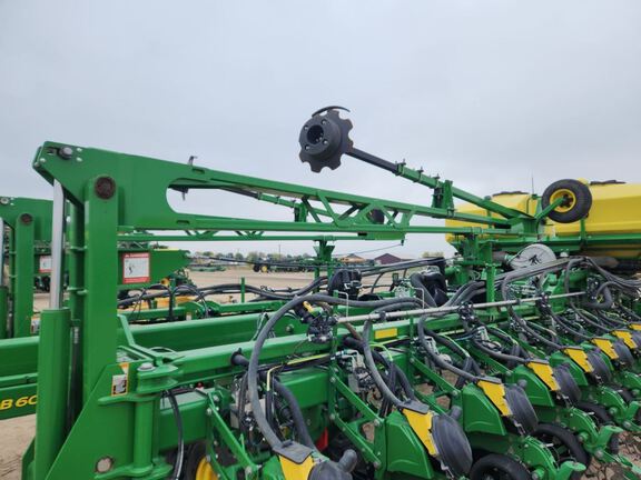 2023 John Deere DB60 Planter