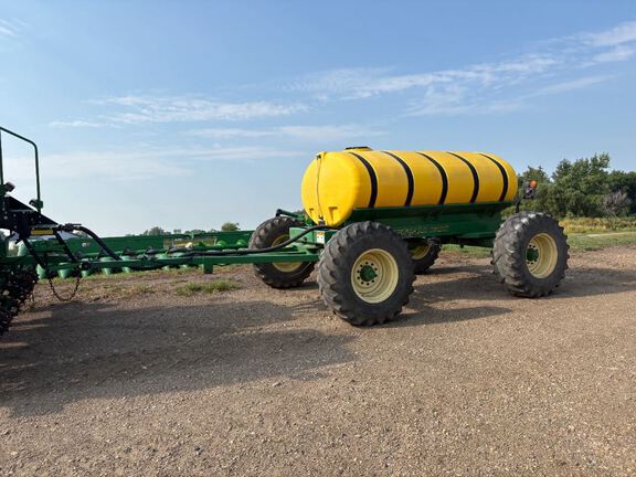 2022 John Deere DB60 Planter