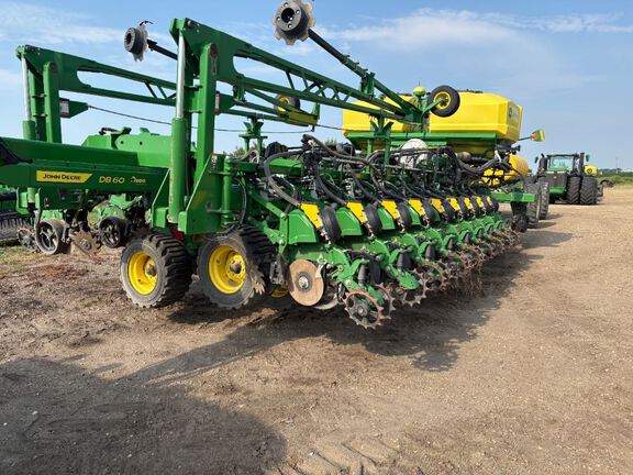 2022 John Deere DB60 Planter