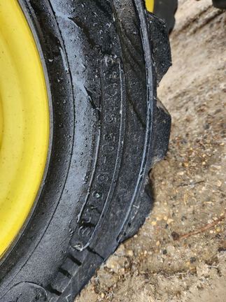 2022 John Deere DB60 Planter