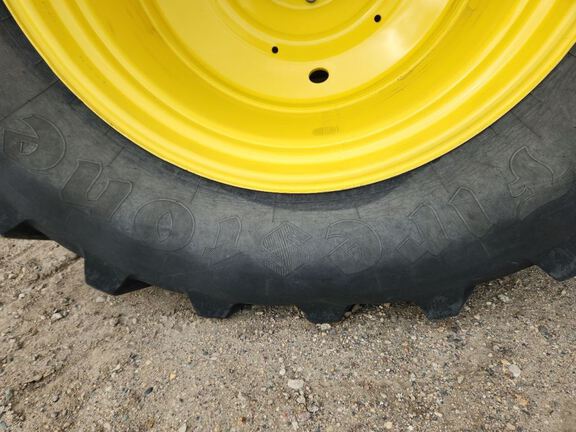 2024 John Deere 9R 490 Tractor 4WD