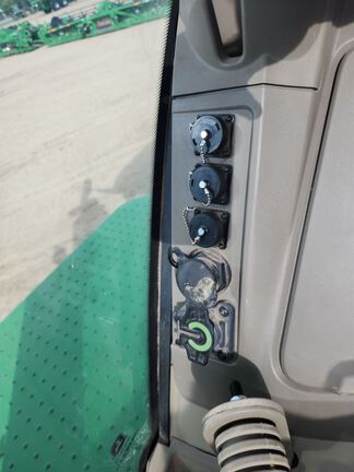 2024 John Deere 9R 490 Tractor 4WD