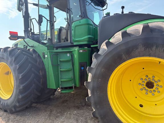 2024 John Deere 9R 490 Tractor 4WD