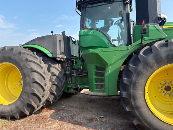 2024 John Deere 9R 490 Tractor 4WD