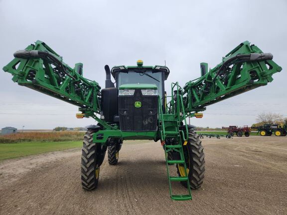 2022 John Deere 410R Sprayer/High Clearance