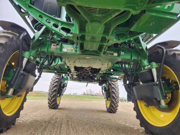 2022 John Deere 410R Sprayer/High Clearance