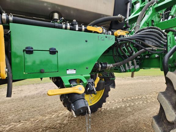 2022 John Deere 410R Sprayer/High Clearance
