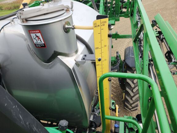 2022 John Deere 410R Sprayer/High Clearance
