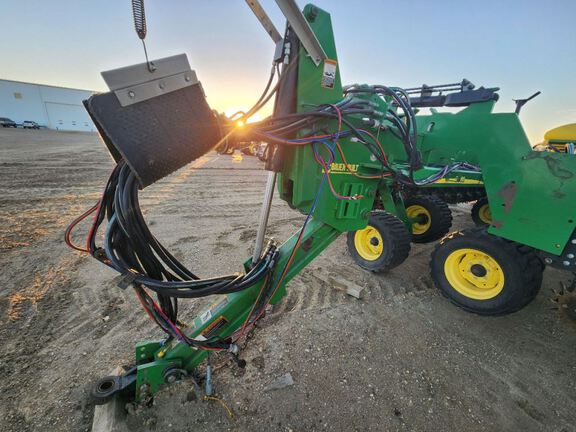 2013 John Deere DB88 Planter