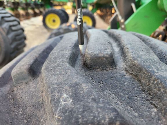2013 John Deere DB88 Planter