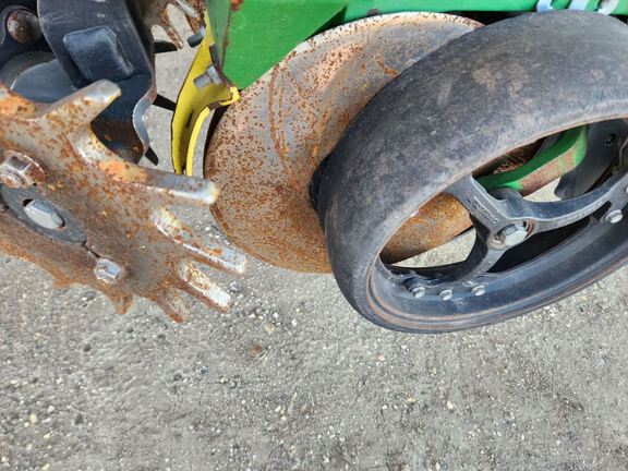 2013 John Deere DB88 Planter