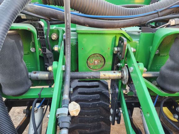 2013 John Deere DB88 Planter