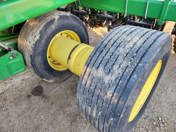 2013 John Deere DB88 Planter