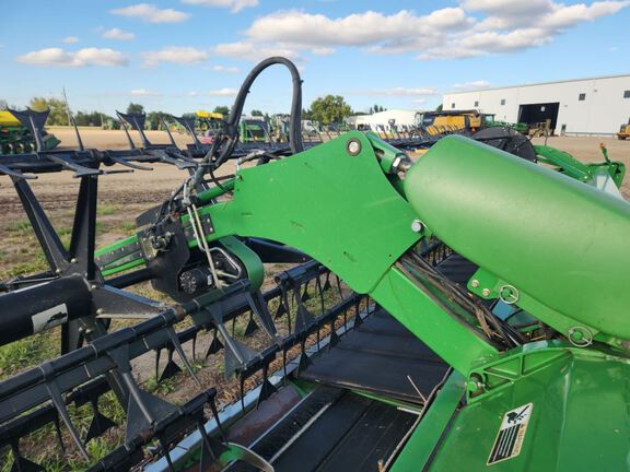 2013 John Deere 640FD Header Combine