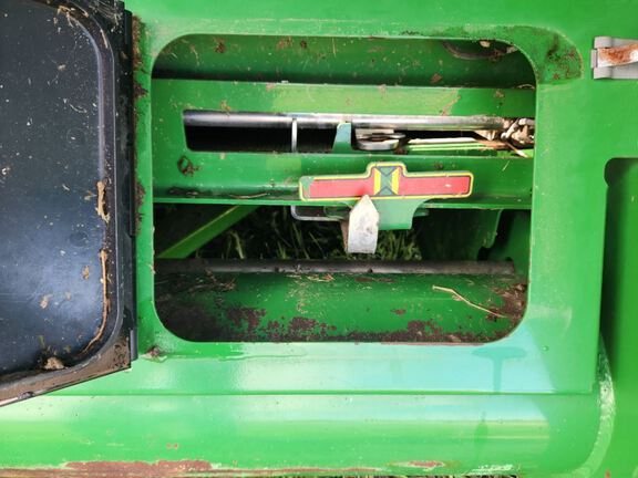 2013 John Deere 640FD Header Combine