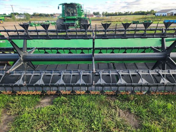2013 John Deere 640FD Header Combine