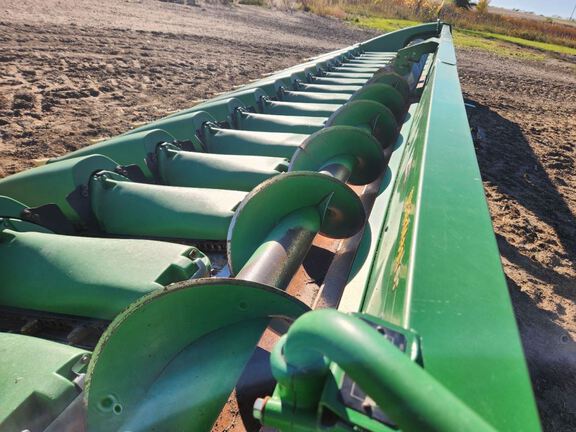 2014 John Deere 618C Header Corn Head