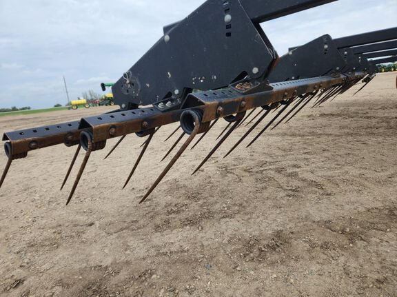 2014 John Deere 2410 Chisel Plow