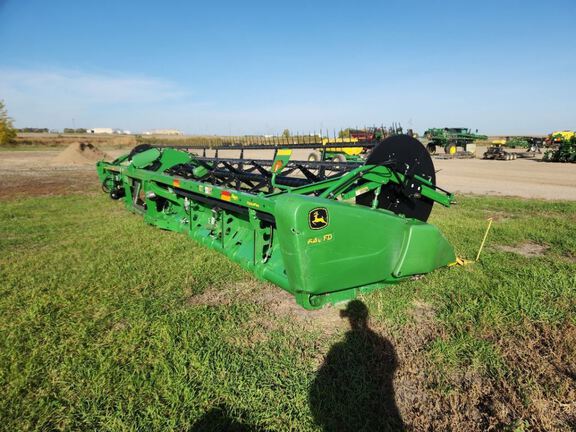 2012 John Deere 640FD Header Combine