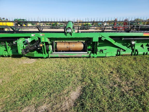 2012 John Deere 640FD Header Combine