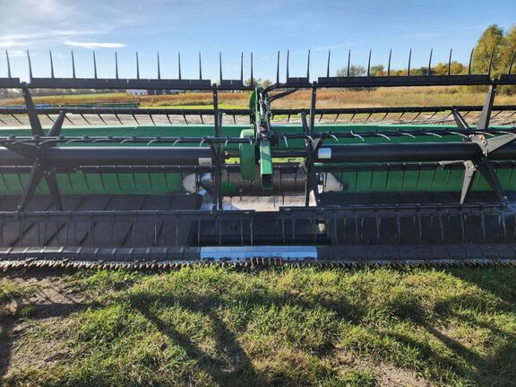2012 John Deere 640FD Header Combine